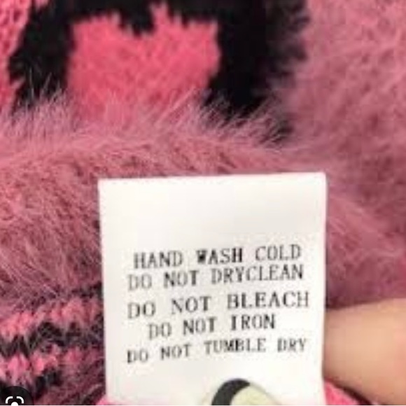 Davi & Dani Fuzzy Pink Animal Print Sweater - Picture 5 of 6